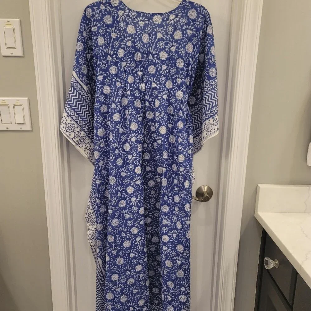 Women Blue & White Cotton Long Kaftan, Caftan Swimsuit Coverup. One size - Picture 3 of 7